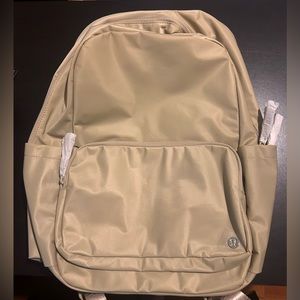 NWT Lululemon Everywhere Backpack
